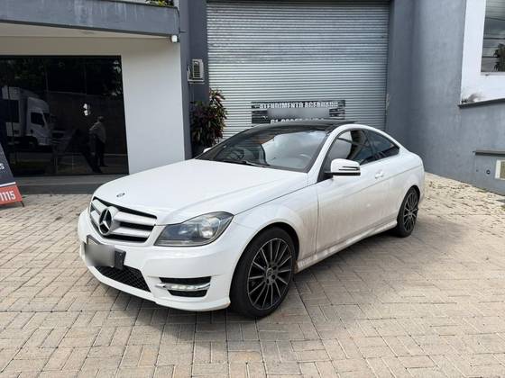 MERCEDES-BENZ C 180 1.6 CGI COUPE 16V TURBO GASOLINA 2P AUTOMÁTICO